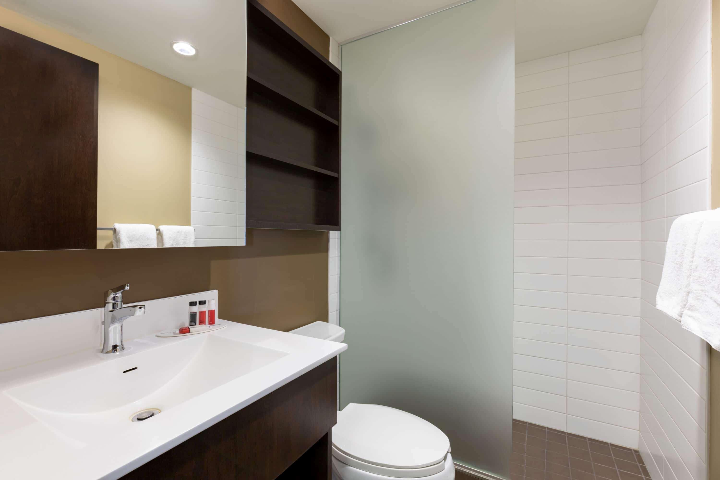 Microtel Inn & Suites By Wyndham Estevan Bagian luar foto