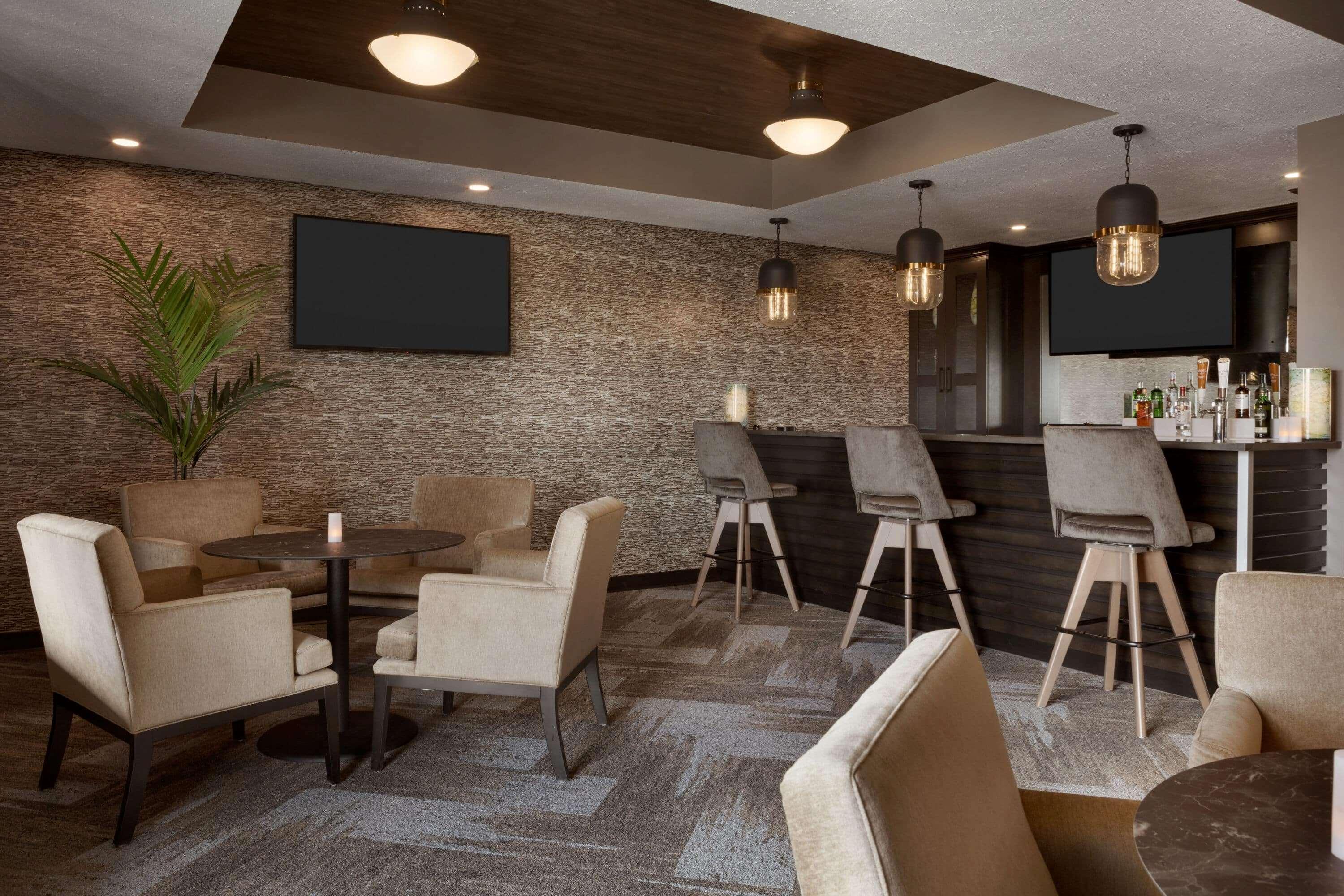 Microtel Inn & Suites By Wyndham Estevan Bagian luar foto